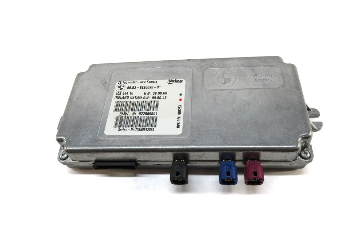Thumbnail 2: 2010 BMW X5 (E70) TOP REARVIEW SIDE VIEW CAMERA CONTROL MODULE