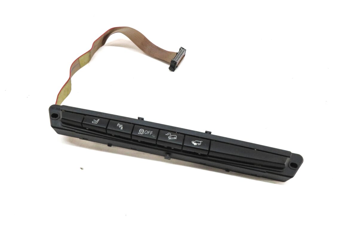 Thumbnail 1: 2010 BMW X5 (E70) PDC TRACTION HILL DESCENT TRUNK OPEN RELEASE SWITCH BUTTON