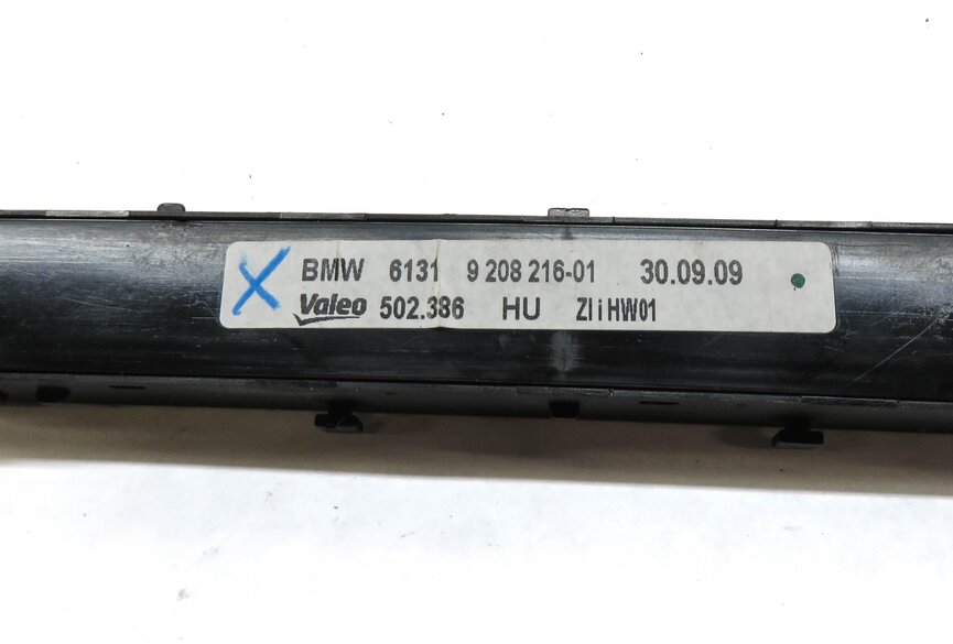 Thumbnail 5: 2010 BMW X5 (E70) PDC TRACTION HILL DESCENT TRUNK OPEN RELEASE SWITCH BUTTON