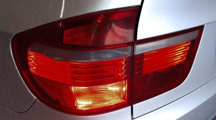Thumbnail 2: 2007-2010 BMW X5 X5M (E70) LEFT DRIVER REAR INNER TRUNK TAILLIGHT LIGHT LAMP