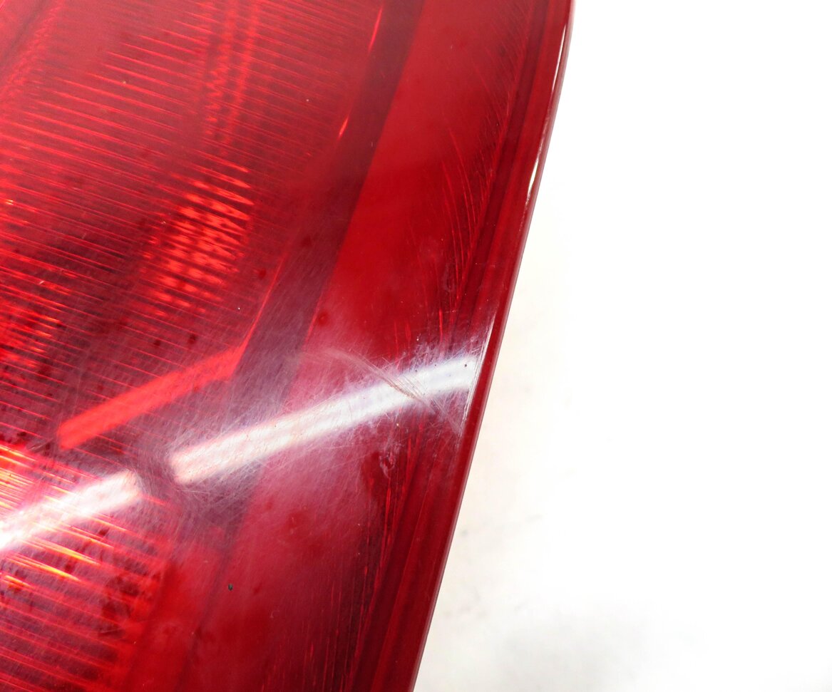 Thumbnail 5: 2007-2010 BMW X5 X5M (E70) LEFT DRIVER REAR INNER TRUNK TAILLIGHT LIGHT LAMP