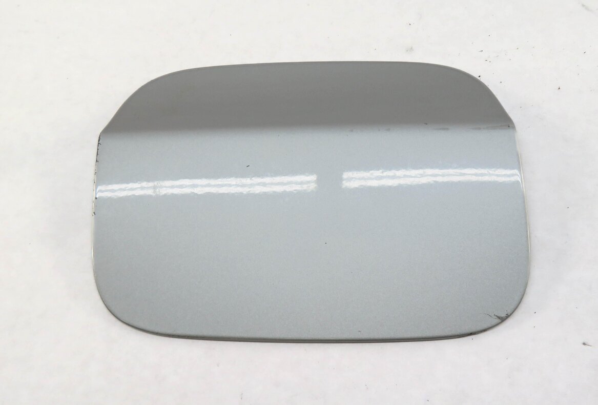 Thumbnail 2: 2007-2013 BMW X5 (E70) FUEL TANK DOOR LID COVER FLAP TRIM (TITANIUM SILVER 354)