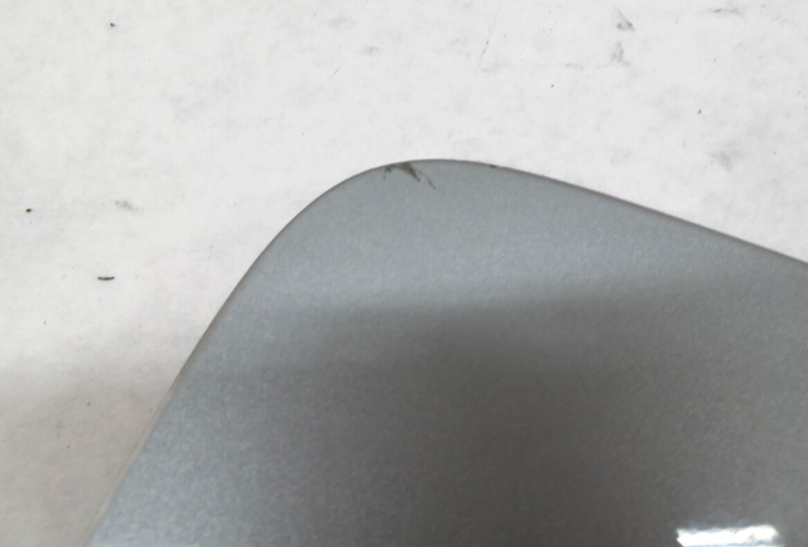 Thumbnail 6: 2007-2013 BMW X5 (E70) FUEL TANK DOOR LID COVER FLAP TRIM (TITANIUM SILVER 354)