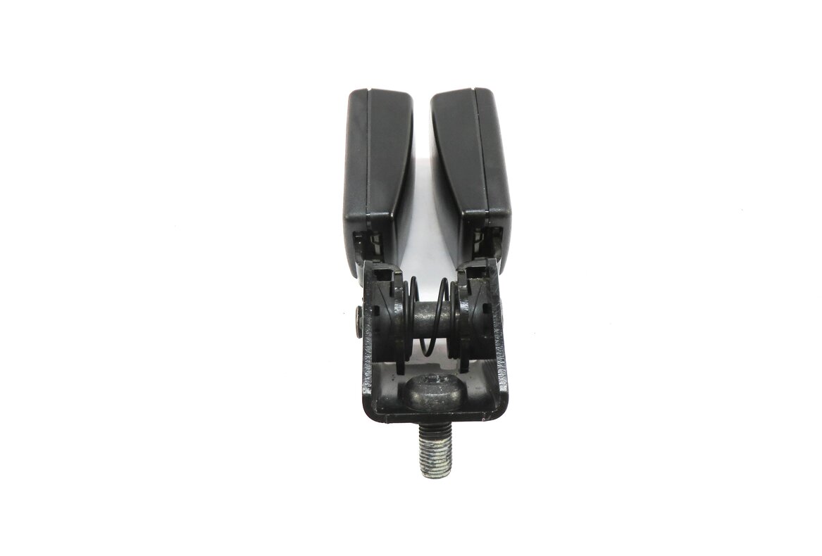Thumbnail 4: 2010 BMW X5 (E70) REAR 3rd THIRD ROW SEAT DUAL SEATBELT BUCKLE RECEIVERS