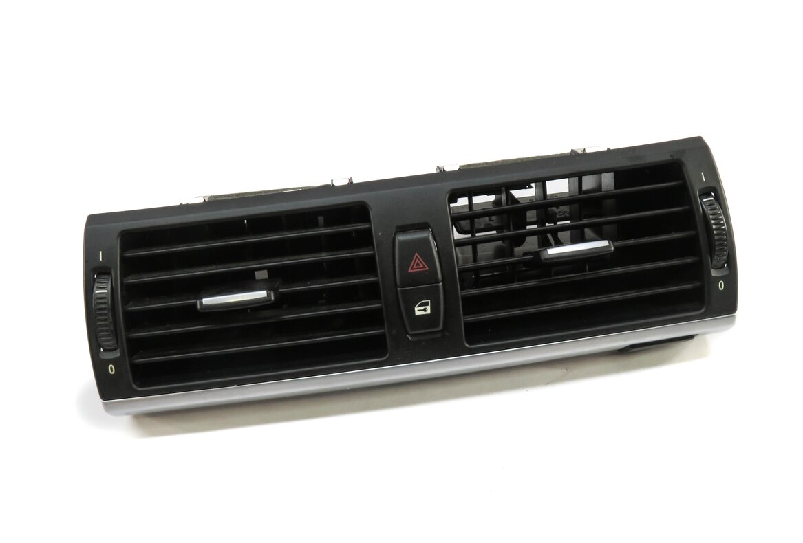 Thumbnail 1: 2010 BMW X5 (E70) FRONT CENTER DASH HEATER A/C AIR VENT w/ HAZARD LOCK SWITCH