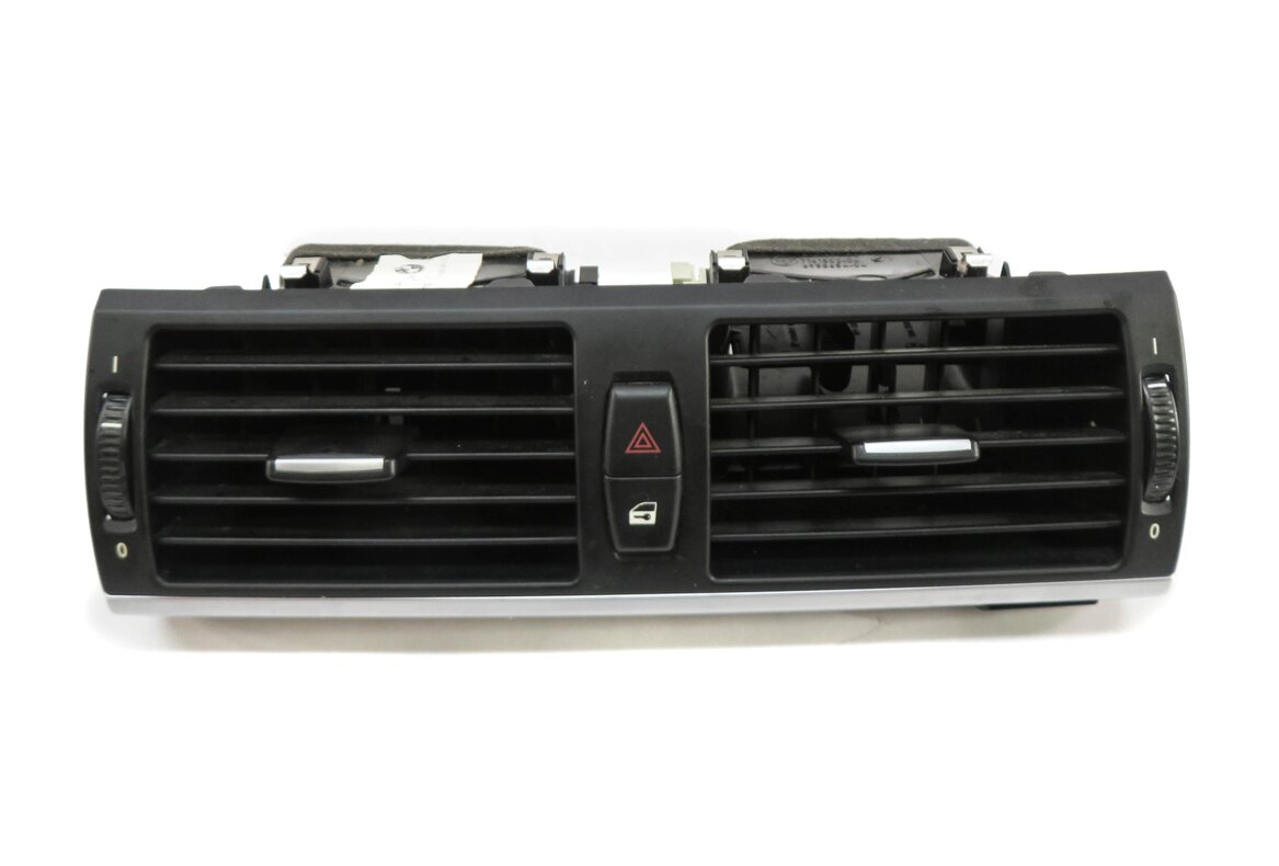 Thumbnail 2: 2010 BMW X5 (E70) FRONT CENTER DASH HEATER A/C AIR VENT w/ HAZARD LOCK SWITCH