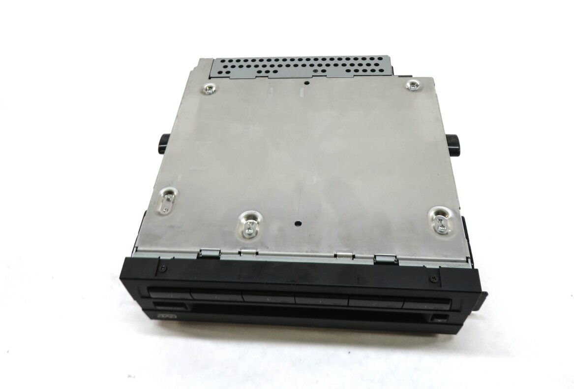 Thumbnail 4: 2010-2014 BMW X5 X5M X6 X6M Z4 (E89 E70 E71 E72) VIDEO ENTERTAINMENT DVD CHANGER