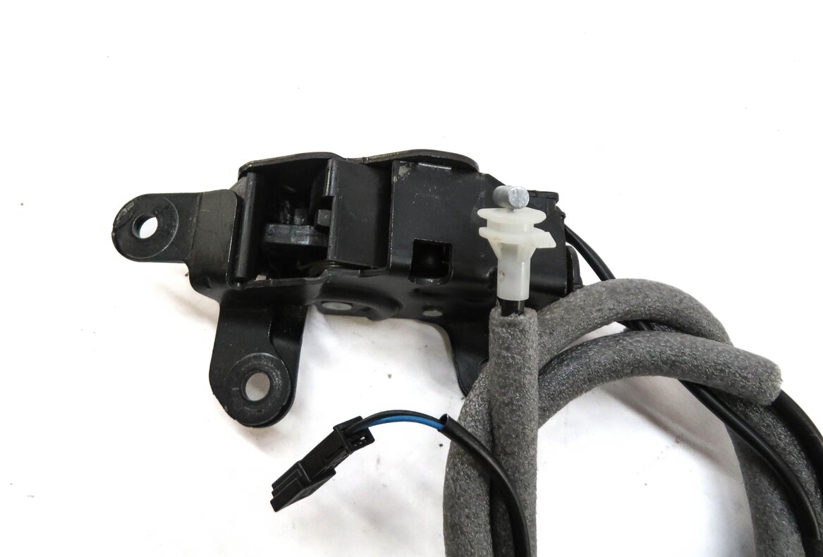Thumbnail 5: 2010 BMW X5 (E70) HATCH GATE DOOR REAR TRUNK TAILGATE LOCK LATCH SET w/ HANDLE
