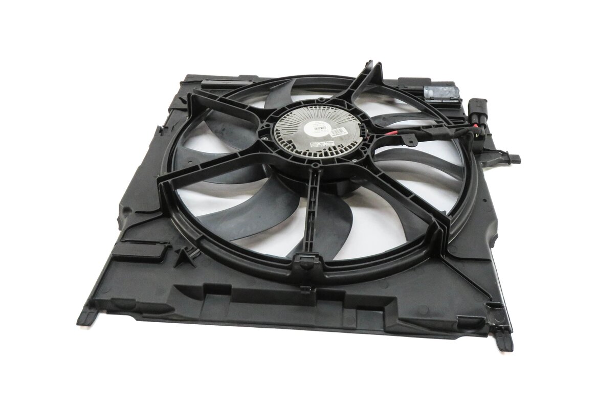 Thumbnail 4: 2009-2014 BMW X5 X6 (E70 E71) 3.0L N55 TURBO / 3.0L DIESEL COOLING FAN 850 WATT