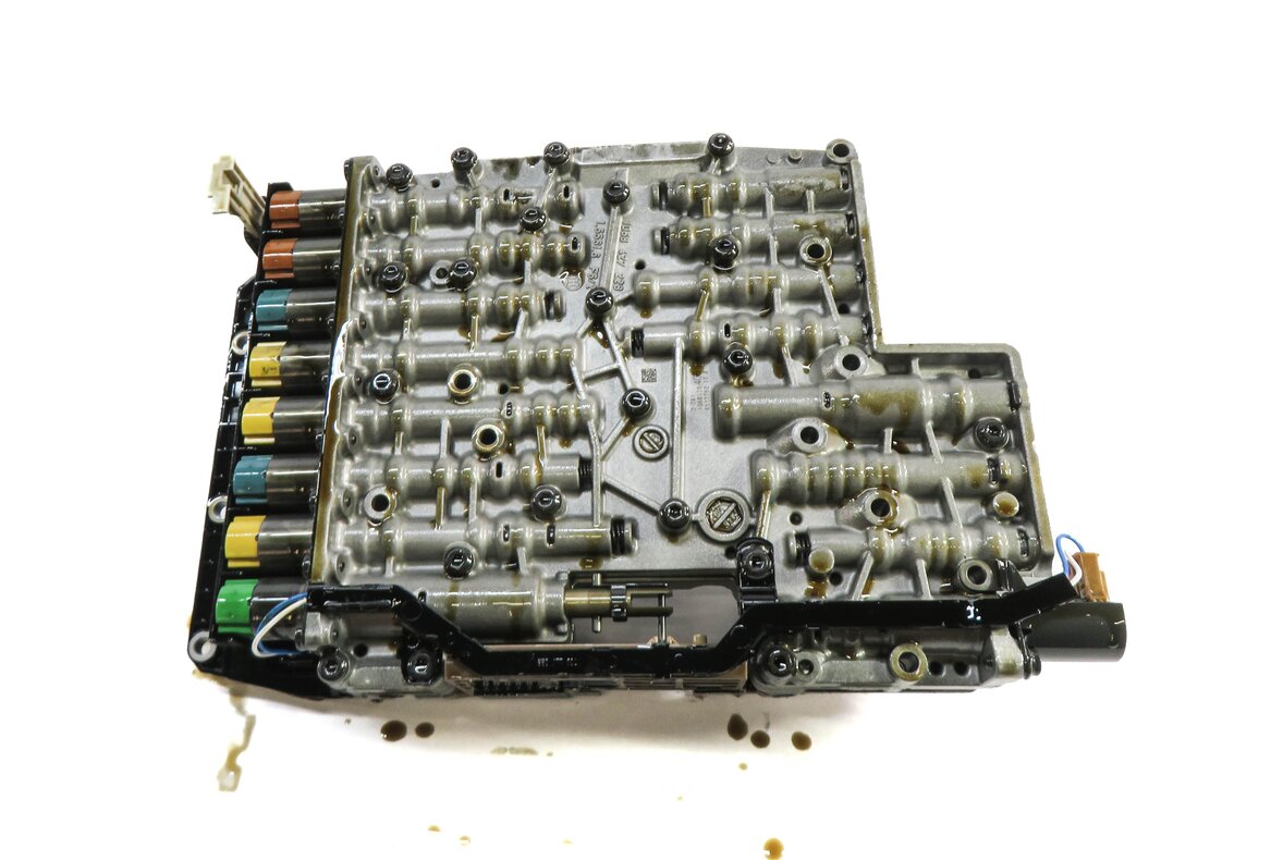 Thumbnail 4: 2009-2010 BMW X5 (E70) 3.0L M57Y DIESEL 6HP-26 AUTOMATIC TRANSMISSION VALVE BODY