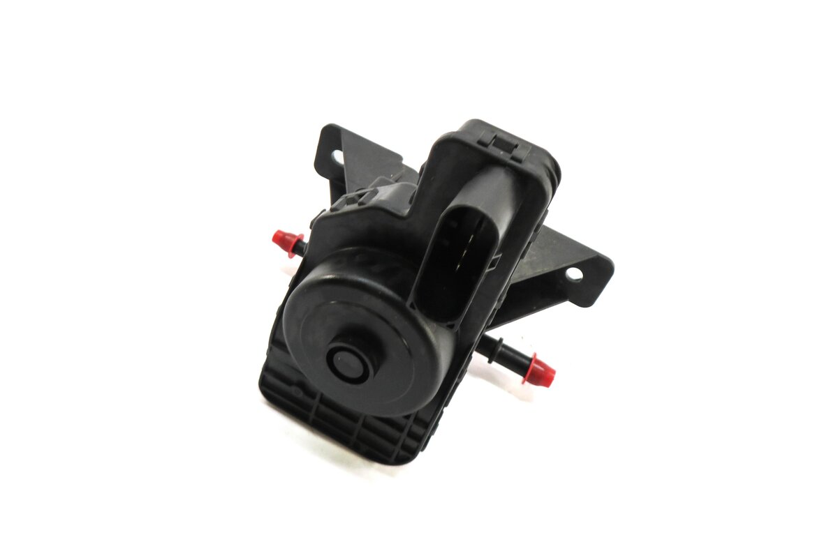 2009-2011 BMW X5 335D (E70 E90) 3.0L M57Y DIESEL EMISSION FLUID TRANSFER PUMP