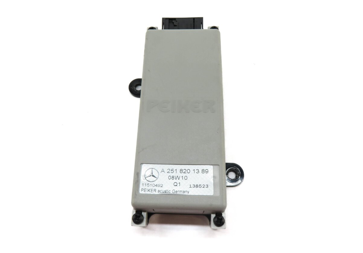 Thumbnail 2: 08-09 MERCEDES GL320 GL450 GL550 ML320 ML350 (X164 W164) RADIO ANTENNA AMPLIFIER