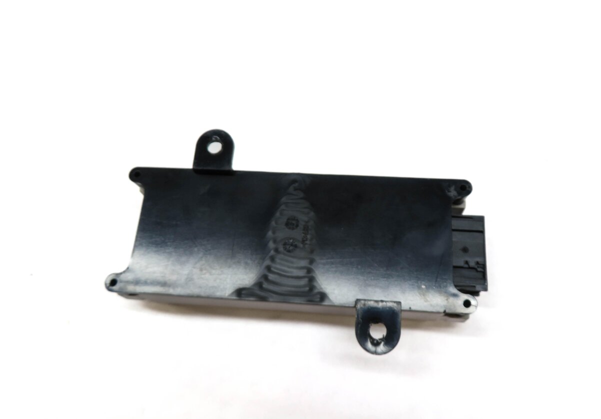 Thumbnail 3: 08-09 MERCEDES GL320 GL450 GL550 ML320 ML350 (X164 W164) RADIO ANTENNA AMPLIFIER
