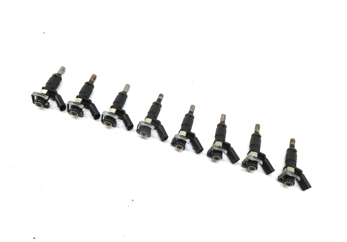 Thumbnail 1: 2006-2012 MERCEDES C E G GL ML S SL (W204 W212 W221 W164 X164) FUEL INJECTOR SET