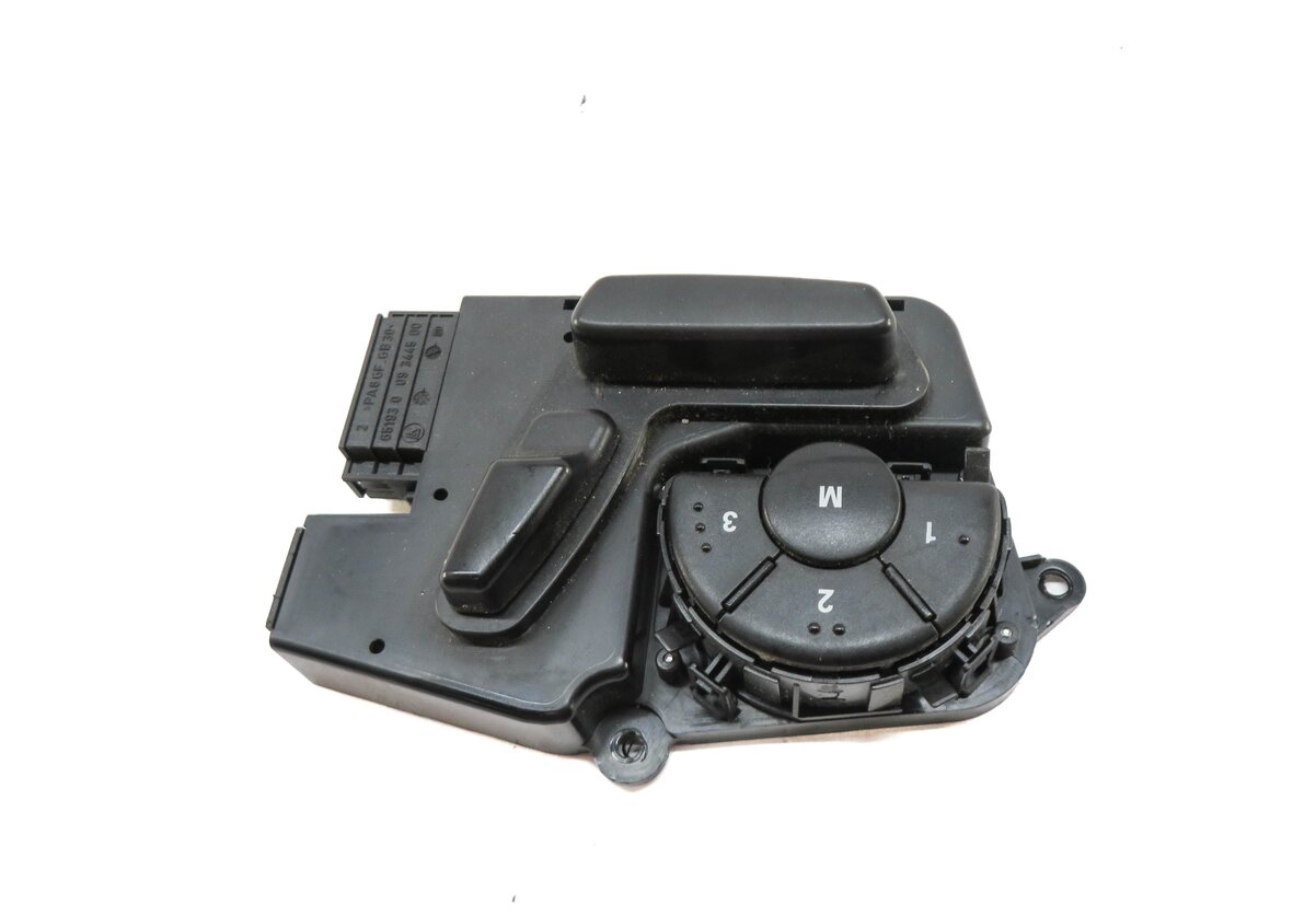 Thumbnail 3: 2008 MERCEDES GL450 (X164) LEFT FRONT DRIVER MEMORY SEAT CONTROL SWITCH