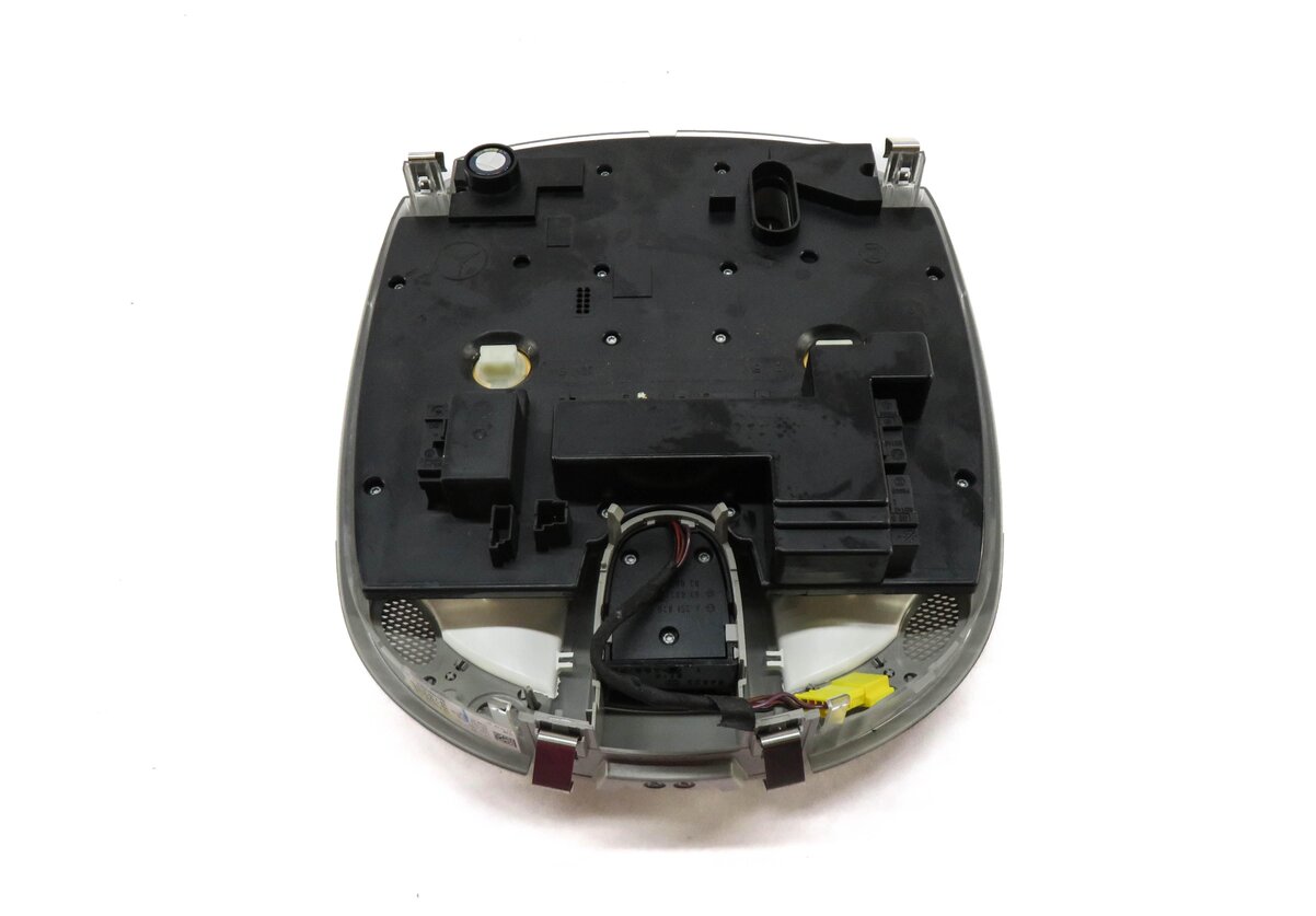 Thumbnail 5: 2008 MERCEDES GL450 (X164) FRONT DOMELIGHT DOME LIGHT LAMP (GRAY)