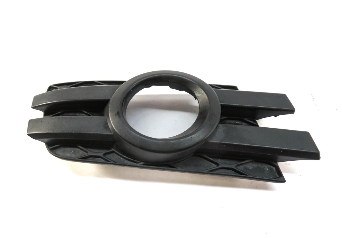 Thumbnail 2: 2008 MERCEDES GL450 (X164) RIGHT FRONT PASSENGER FOGLIGHT FOG LIGHT GRILLE TRIM