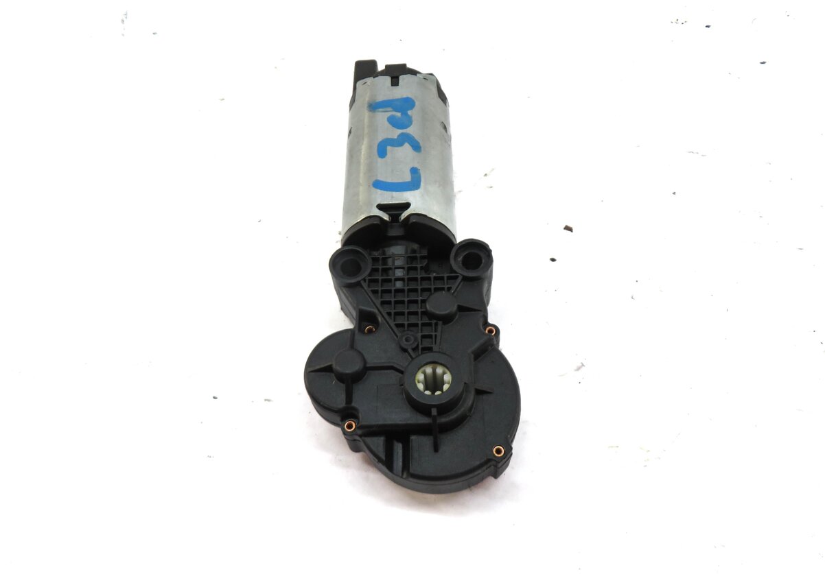 Thumbnail 3: 2008 MERCEDES GL450 (X164) LEFT or RIGHT 3rd ROW SEAT ADJUSTMENT MOTOR