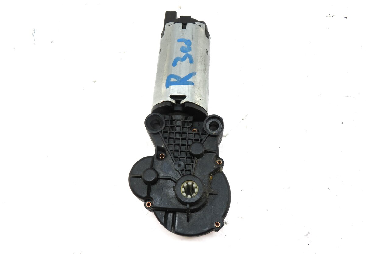 Thumbnail 3: 2008 MERCEDES GL450 (X164) LEFT or RIGHT 3rd ROW SEAT ADJUSTMENT MOTOR