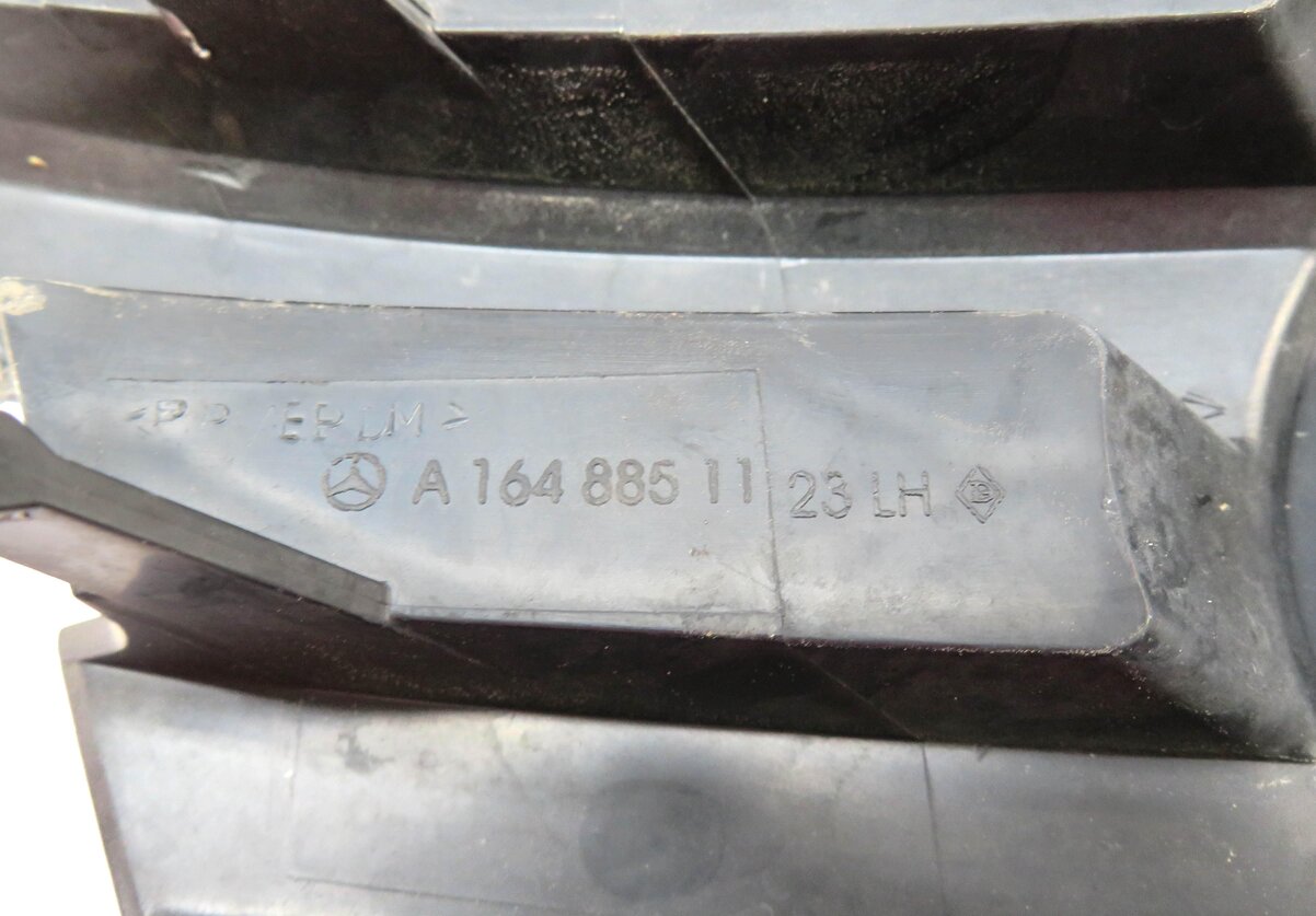 Thumbnail 5: 2008 MERCEDES GL450 (X164) LEFT FRONT DRIVER FOGLIGHT FOG LIGHT GRILLE TRIM