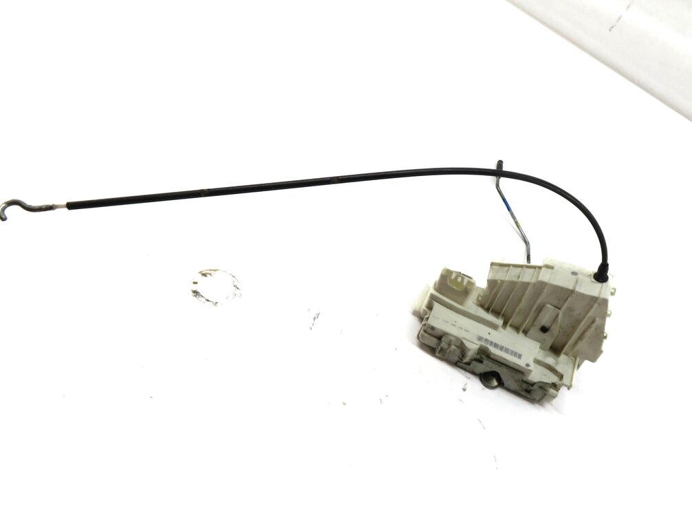 Thumbnail 1: 2007-2012 MERCEDES GL ML CLASS (W164 X164) RIGHT FRONT PASSENGER DOOR LOCK LATCH
