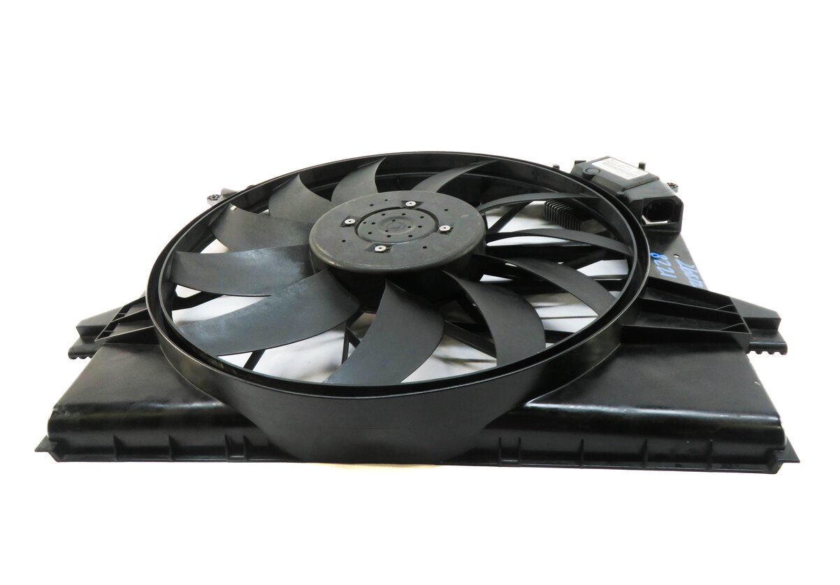 Thumbnail 2: 2007-2012 MERCEDES GL ML R CLASS (X164 W164 W251) RADIATOR COOLING FAN w/ SHROUD