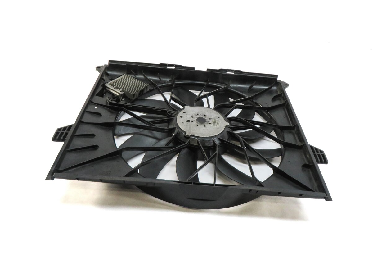 Thumbnail 4: 2007-2012 MERCEDES GL ML R CLASS (X164 W164 W251) RADIATOR COOLING FAN w/ SHROUD