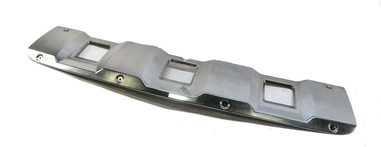 2008 MERCEDES GL450 (X164) FRONT LOWER BUMPER VALANCE TRIM SCUFF PLATE (CHROME)