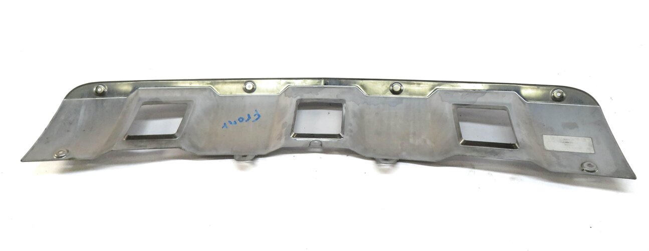 Thumbnail 5: 2008 MERCEDES GL450 (X164) FRONT LOWER BUMPER VALANCE TRIM SCUFF PLATE (CHROME)