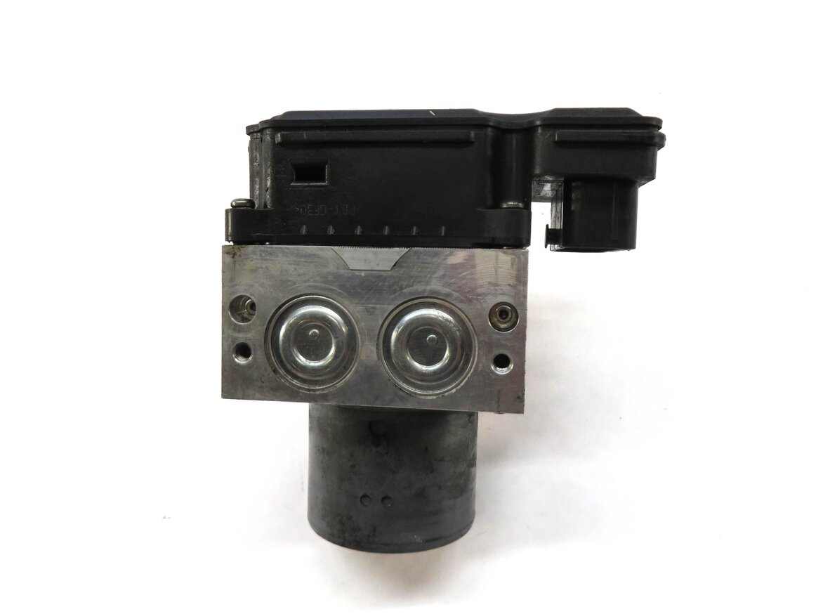 Thumbnail 3: 12-13 ML GL (W166 X166) ABS ANTI-LOCK BRAKE PUMP & MODULE (ADAPTIVE CRUISE)