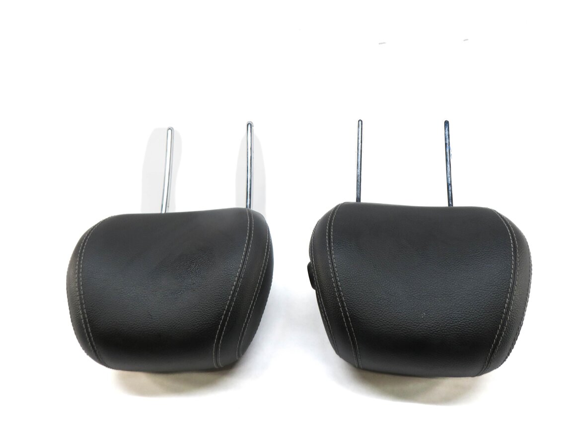 Thumbnail 3: 12-14 MERCEDES ML GL (X166 W166) FRONT LEFT AND RIGHT SEAT HEADREST SET2 (BLACK)