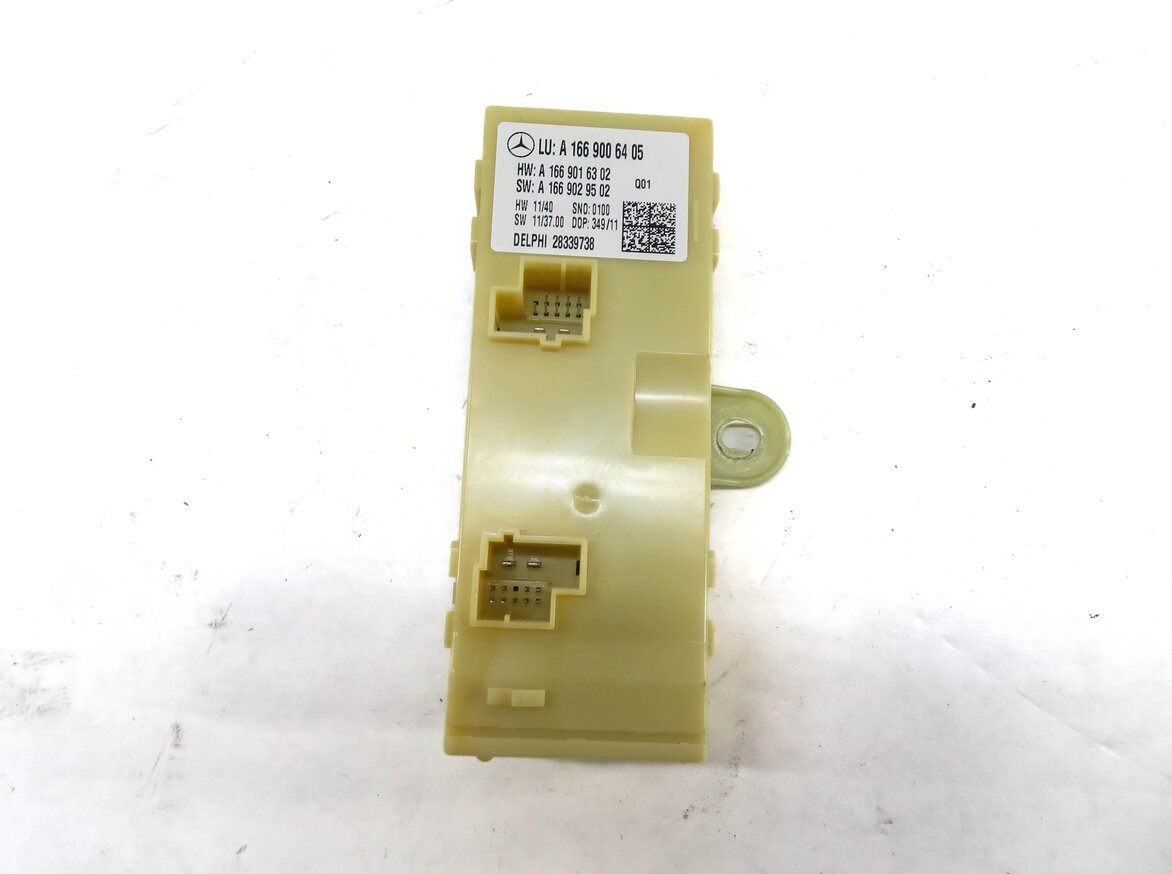 Thumbnail 2: 2014 MERCEDES ML350 (W166) TRUNK TAILGATE LIFT OPEN CLOSE CONTROL MODULE