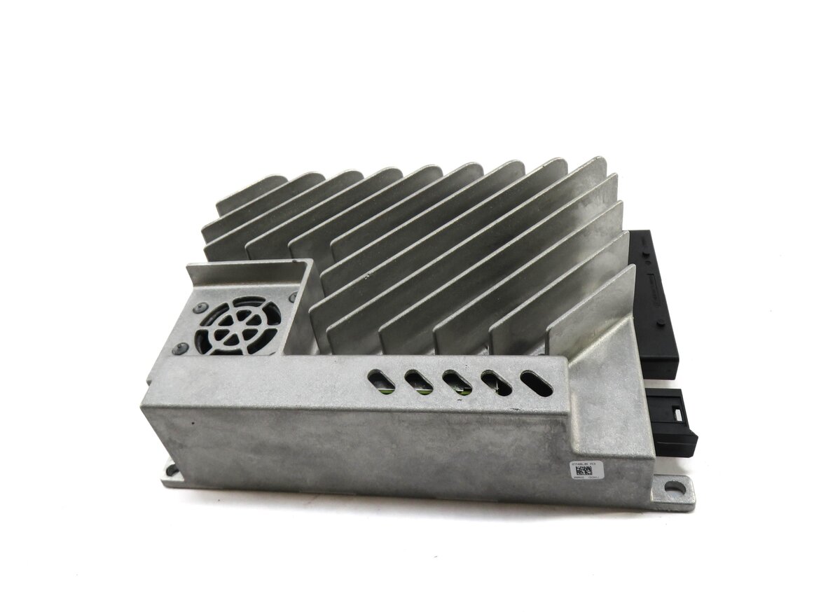 Thumbnail 2: 2014 MERCEDES ML350 (W166) HARMAN BECKER RADIO STEREO AMPLIFIER