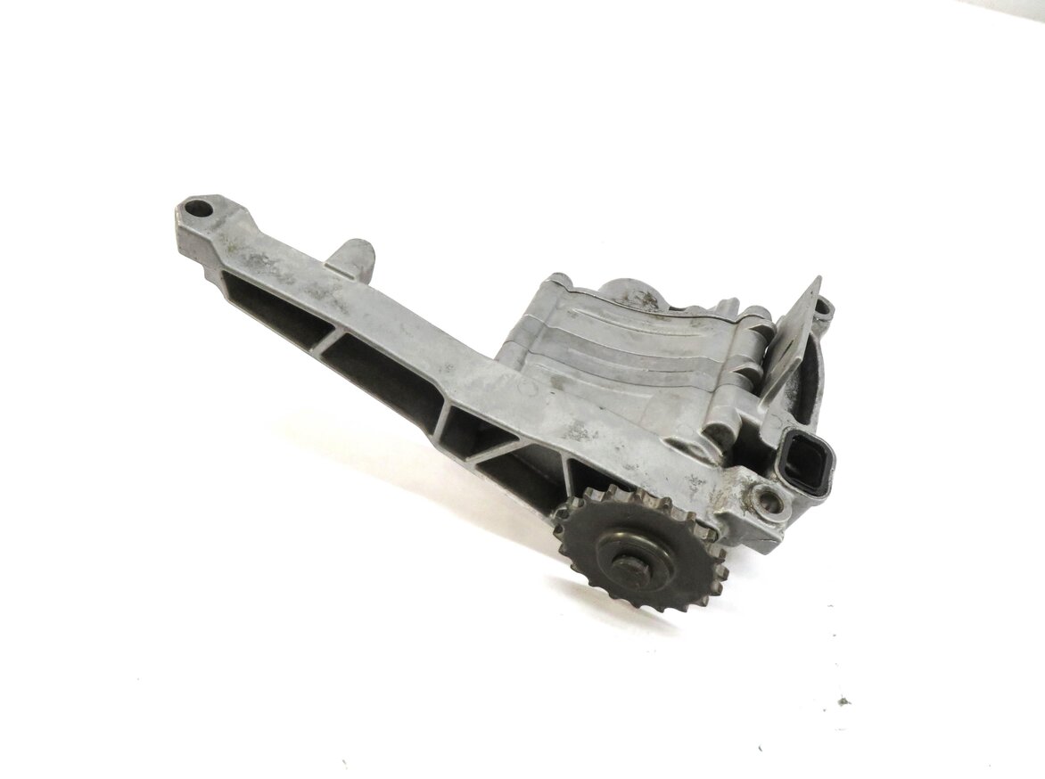 2014 MERCEDES ML350 (W166) 3.0L DIESEL OM642 ENGINE OIL PUMP