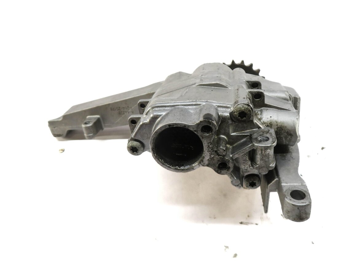 Thumbnail 5: 2014 MERCEDES ML350 (W166) 3.0L DIESEL OM642 ENGINE OIL PUMP
