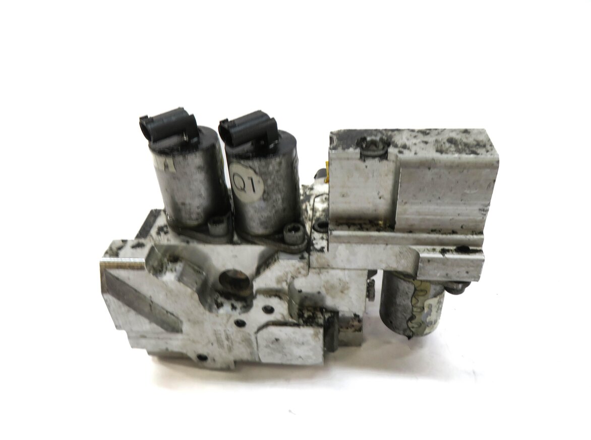 Thumbnail 4: 2014 MERCEDES ML350 (W166) FRONT SWAY BAR SUSPENSION HYDRAULIC VALVE BLOCK