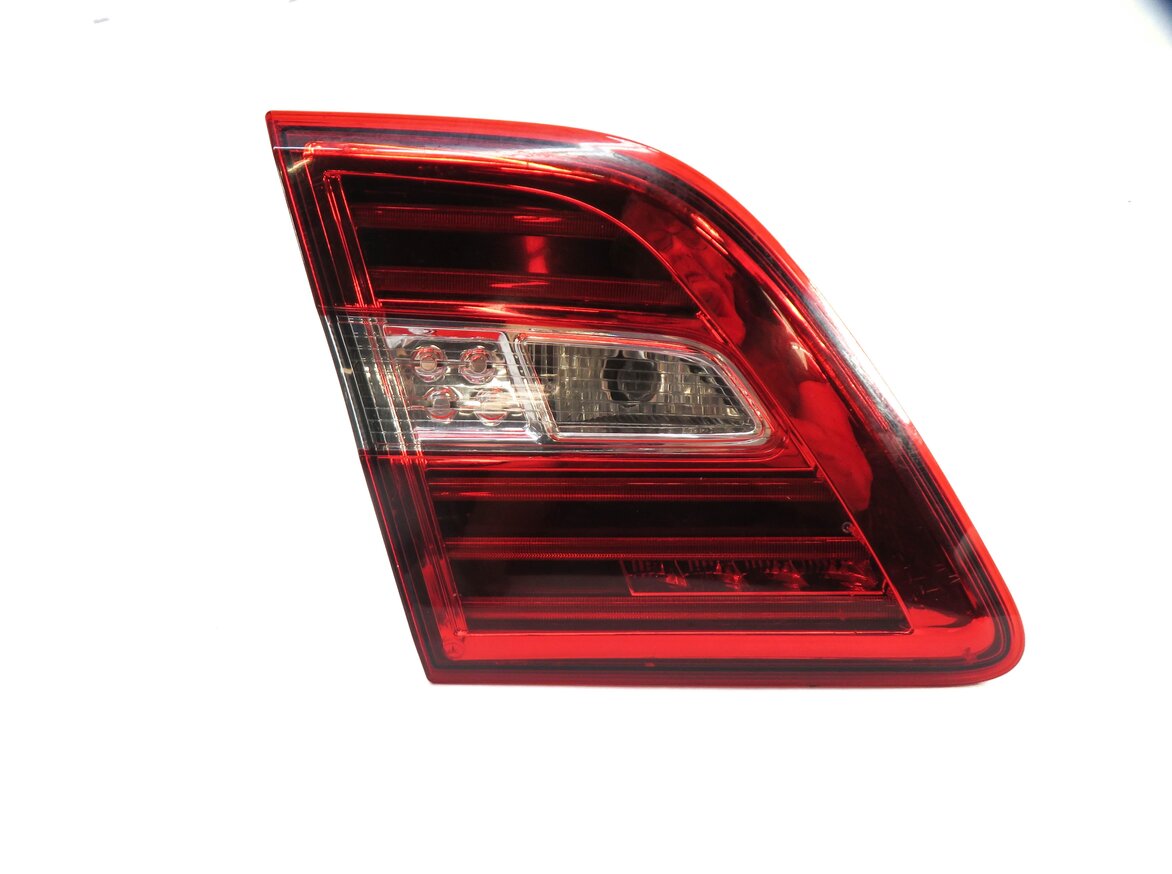 Thumbnail 2: 2012-2015 MERCEDES ML CLASS (W166) LEFT DRIVER REAR INNER TAILLIGHT LIGHT LAMP
