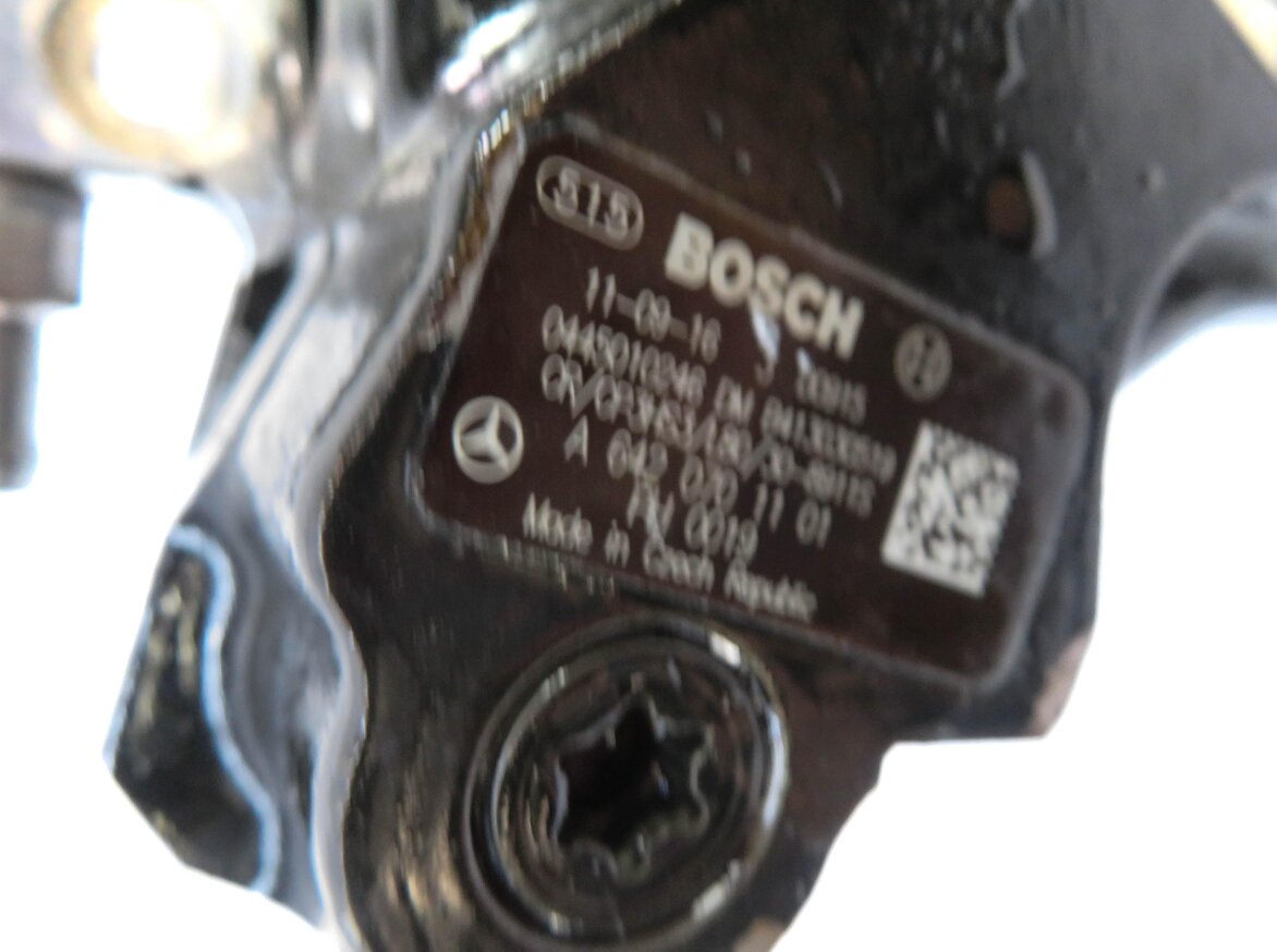 Thumbnail 6: 12-17 MERCEDES GL350 GLE350D ML350 S350 (W166 W221) DIESEL MECHANICAL FUEL PUMP