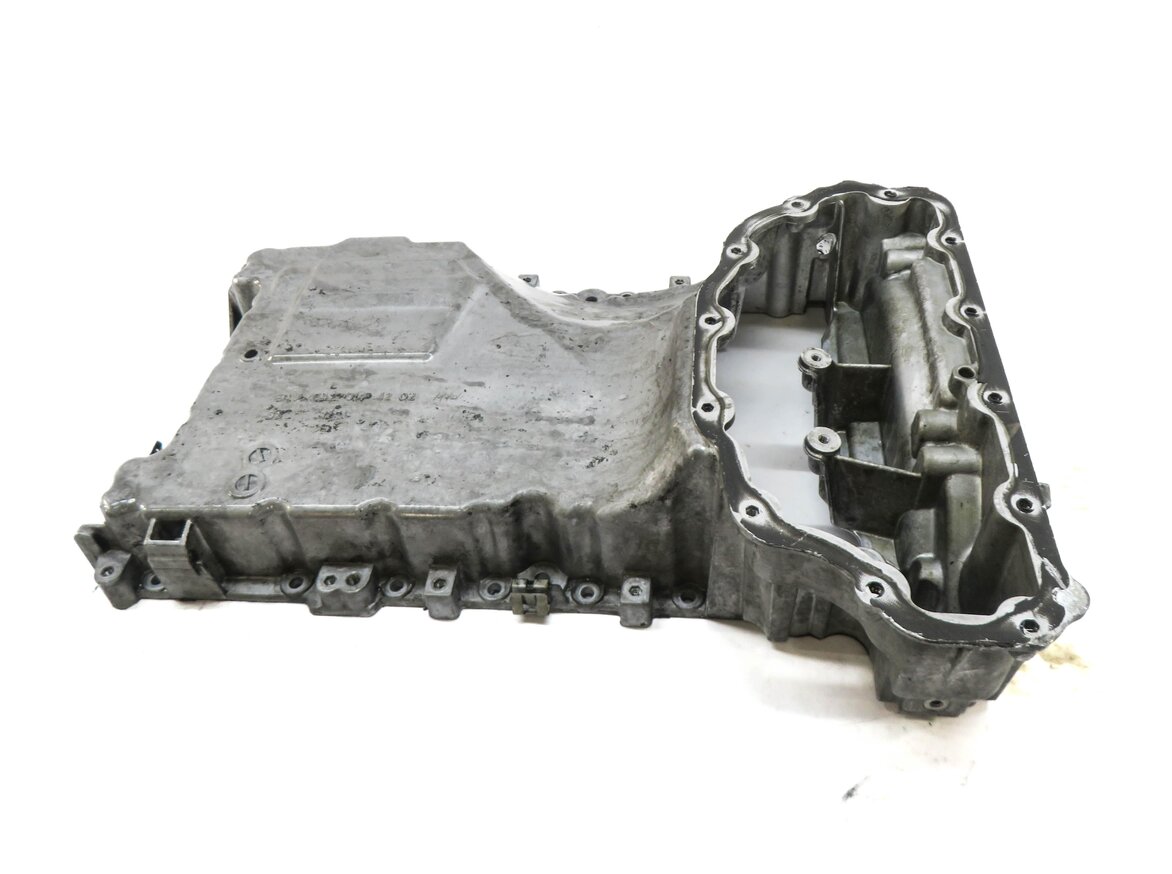 Thumbnail 2: 12-17 MERCEDES GL350 GLE350D GLS350D ML350 (W166 X166) DIESEL - UPPER OIL PAN