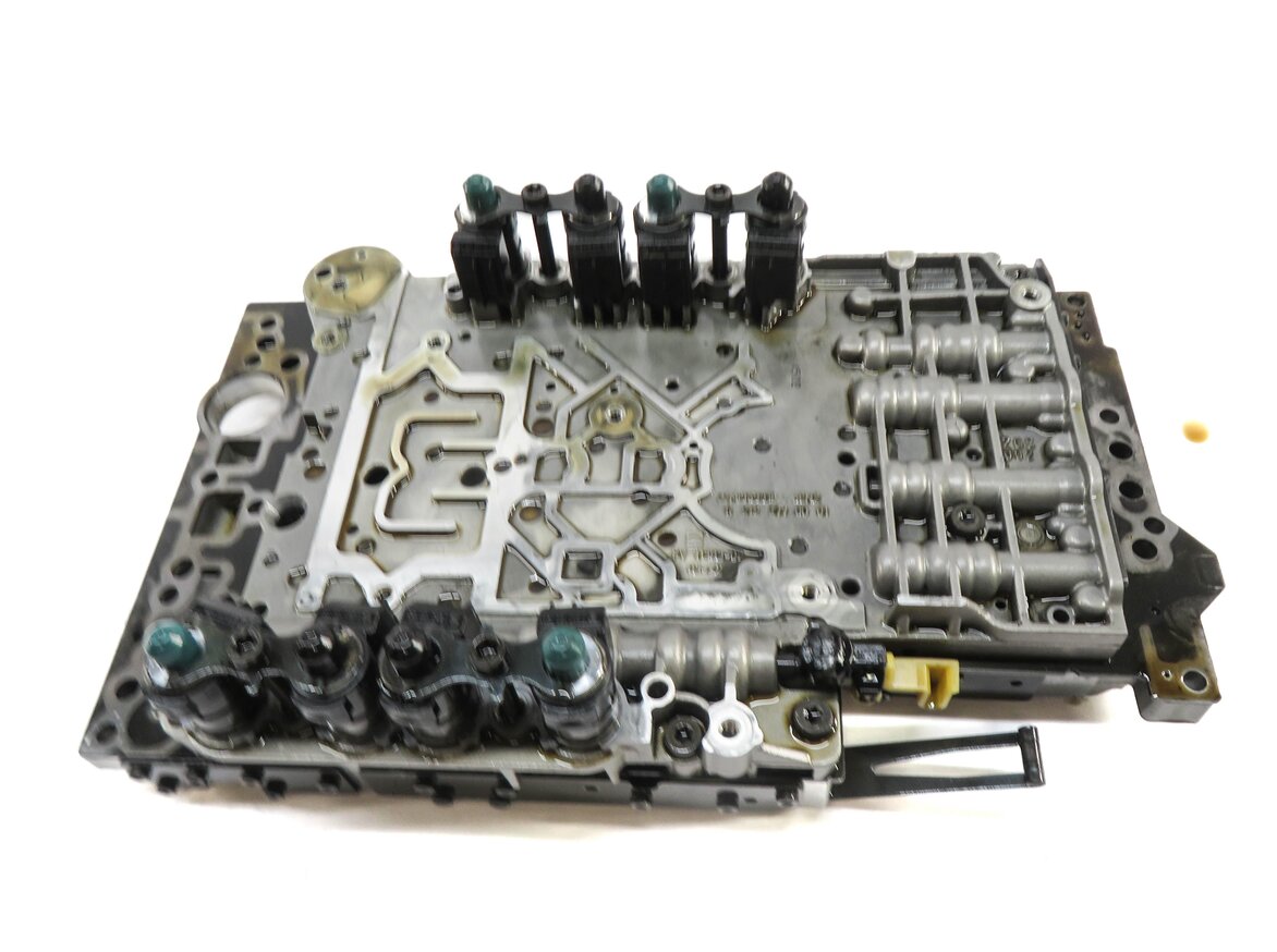 Thumbnail 2: 2012-2013 MERCEDES GL350 ML350 (W166 X166) DIESEL TRANSMISSION VALVE BODY BLOCK
