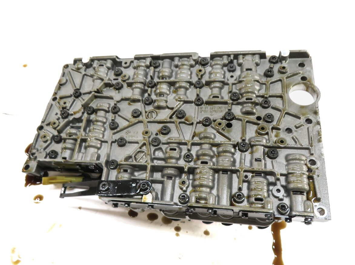 Thumbnail 4: 2012-2013 MERCEDES GL350 ML350 (W166 X166) DIESEL TRANSMISSION VALVE BODY BLOCK