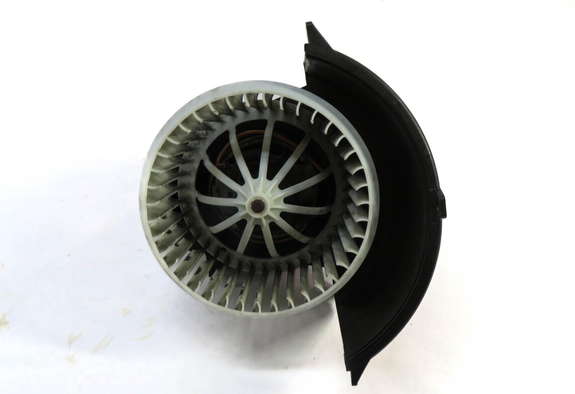 Thumbnail 2: 2011-2015 AUDI Q7 (4L) FRONT HVAC HEATER A/C BLOWER FAN MOTOR