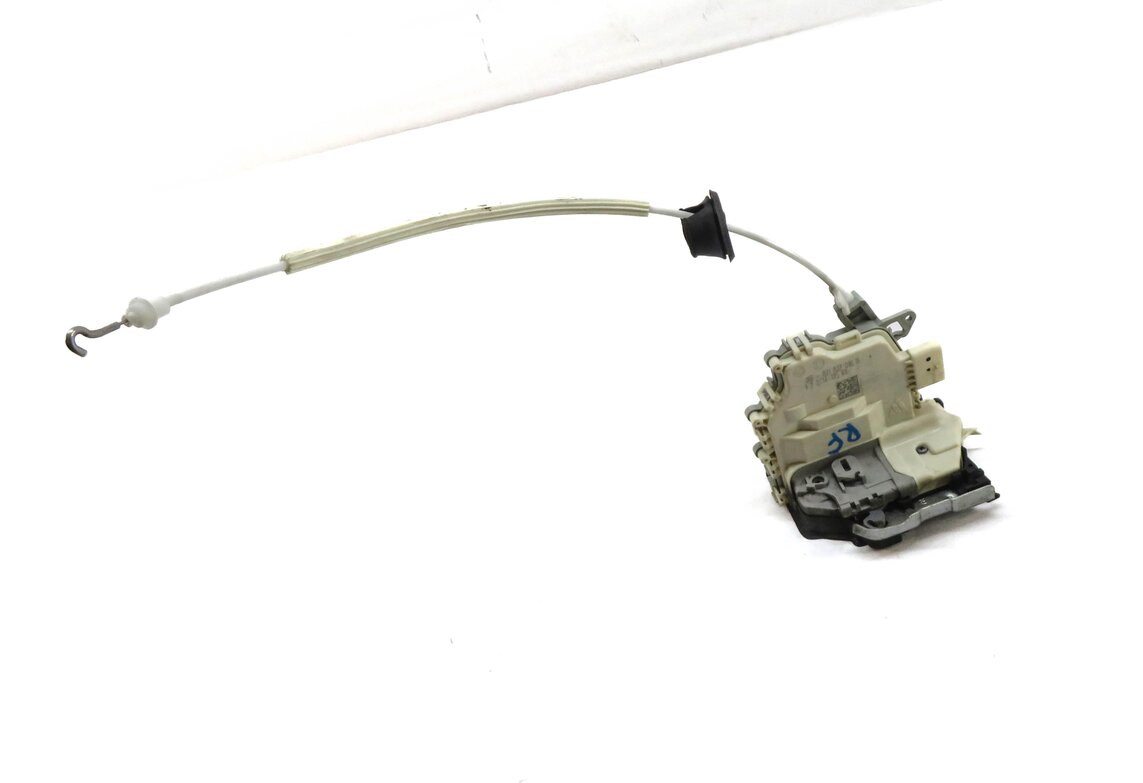 Thumbnail 2: 2010-2019 AUDI / PORSCHE A4 S4 A5 S5 A6 Q3 Q5 Q7 TT 911 - RIGHT FRONT DOOR LATCH