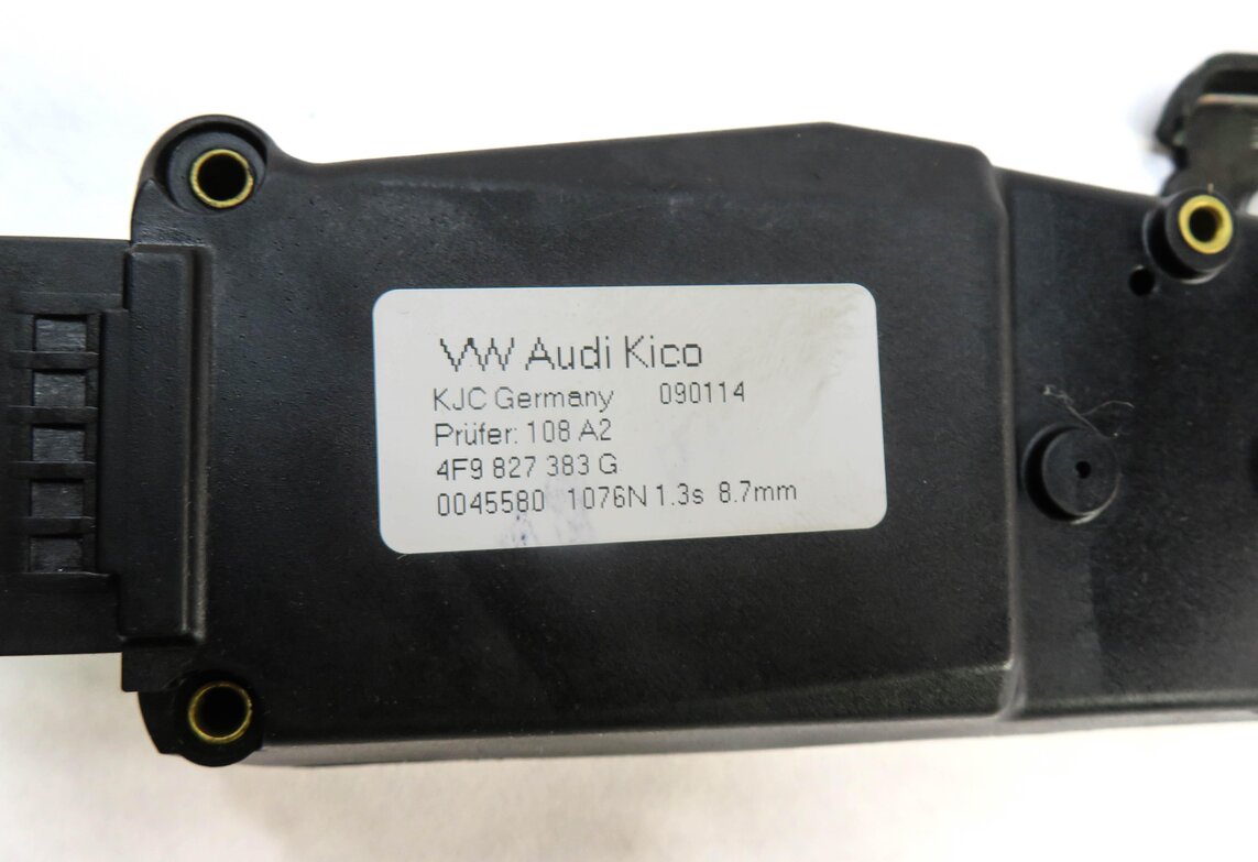 Thumbnail 4: 2014 AUDI Q7 (4L) REAR TRUNK LOCK LATCH ACTUATOR MOTOR STRIKER PLATE