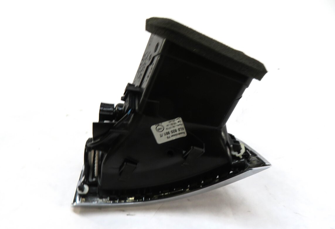 Thumbnail 4: 2014 AUDI Q7 (4L) LEFT FRONT DRIVER OUTER DASH HEATER A/C AIR VENT
