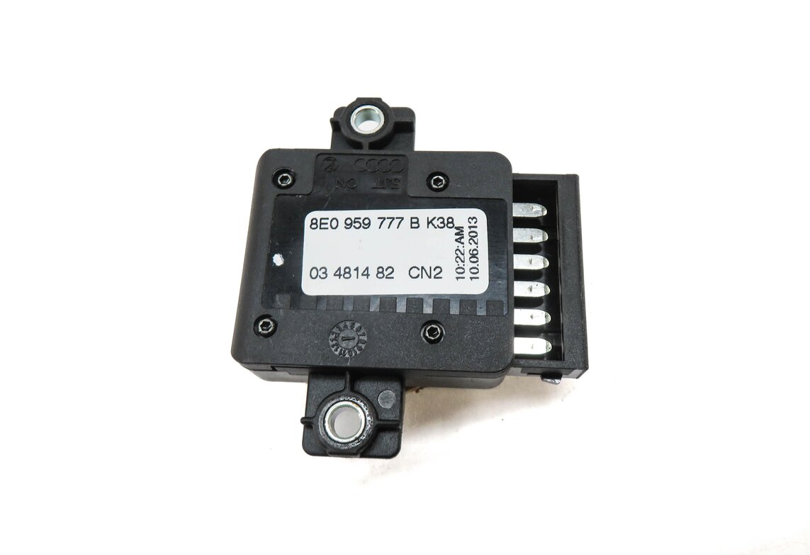 Thumbnail 4: 2014 AUDI Q7 (4L) RIGHT FRONT PASSENGER SEAT ADJUST ADJUSTMENT SWITCH (BEIGE)