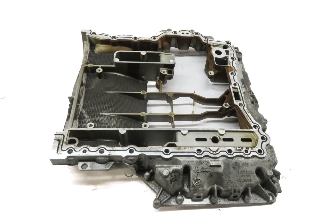 Thumbnail 5: 2014 AUDI Q7 (4L) 3.0L CTWB SUPERCHARGED ENGINE UPPER OIL PAN CRADLE