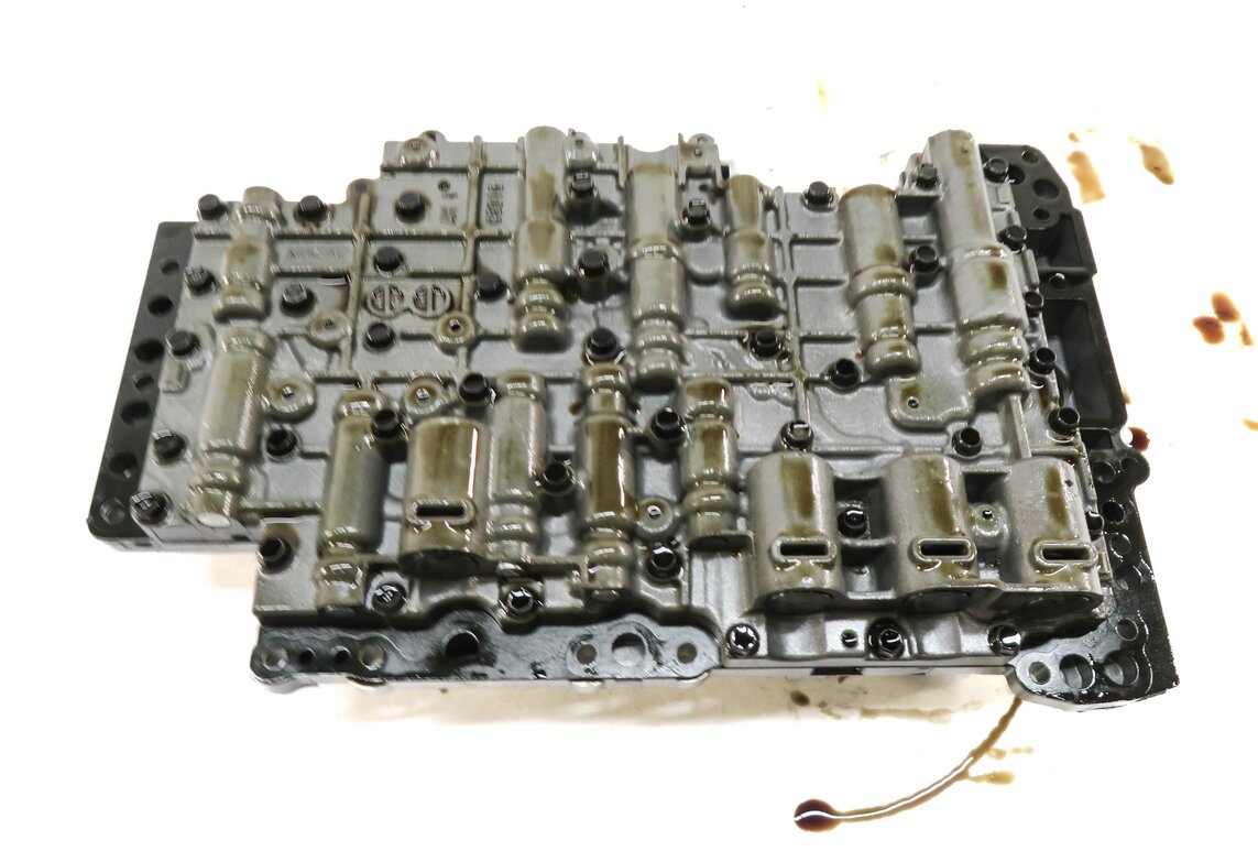 Thumbnail 6: 11-15 VW AUDI Q7 (4L) TOUAREG - 8 SPEED MHN AUTOMATIC TRANSMISSION VALVE BODY