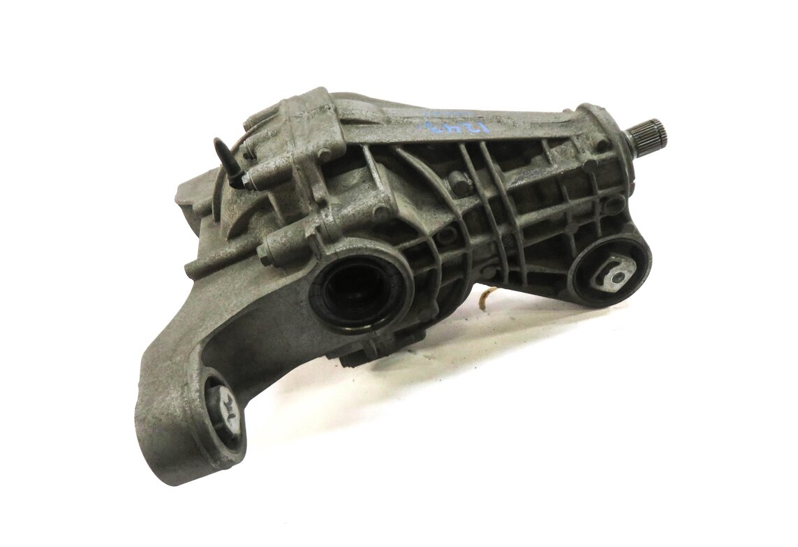 Thumbnail 1: 2011-2015 VW TOUAREG AUDI Q7 (4L) 3.0L 3.6L REAR DIFFERENTIAL GEAR CARRIER (MEY)