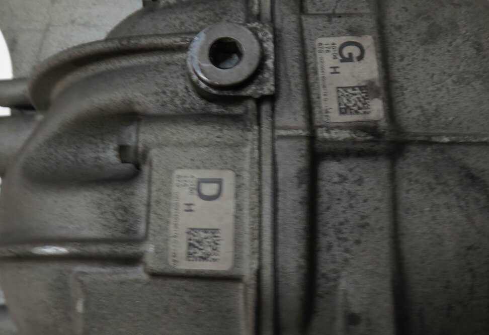 Thumbnail 6: 2011-2015 VW TOUAREG AUDI Q7 (4L) 3.0L 3.6L REAR DIFFERENTIAL GEAR CARRIER (MEY)